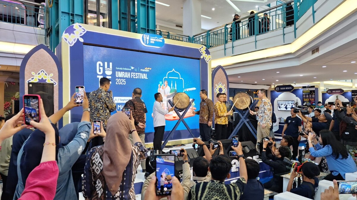 Garuda Indonesia Umrah Festival di Makassar Target Penjualan 49 Ribu Kursi Penerbangan