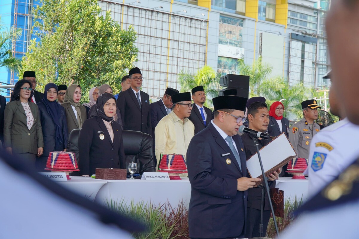 Wali Kota Makassar Lantik 136 Lurah
