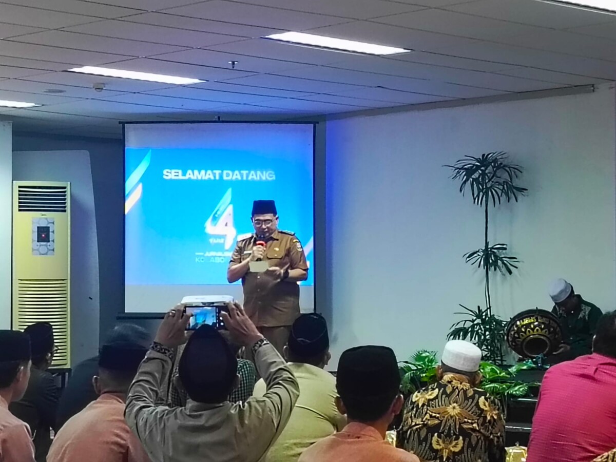 Harian Fajar Gelar Zikir dan Doa Bersama