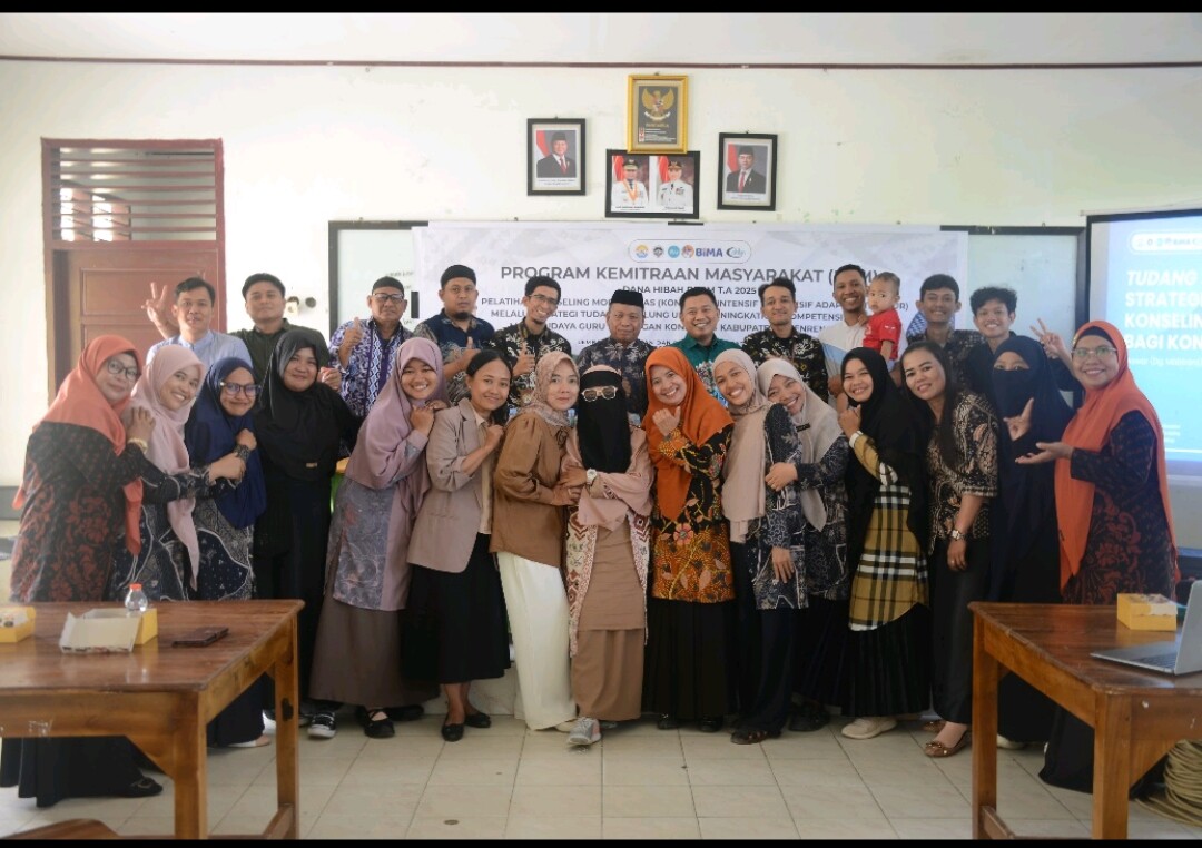 Perkuat Kompetensi Konseling Multibudaya, Tim Dosen UNM Latih Guru BK Sidrap dengan Konseling Model KIPAS