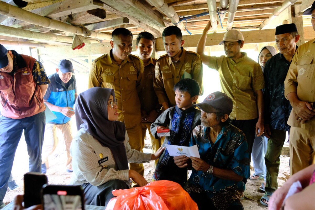 Bupati Gowa Pastikan Keluarga Rangga Penerima Bantuan Pemerintah