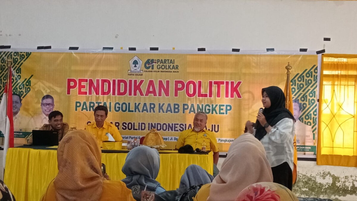 Golkar Pangkep Tanamkan Nilai Demokrasi kepada Pelajar Lewat Pendidikan Politik, Ketua PWI Jadi Pembicara