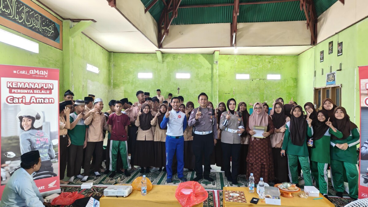 Asmo Sulsel Edukasi Safety Riding di MA dan MTs Syekh Yusuf Sungguminasa