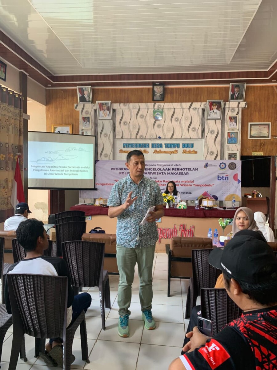 Mahasiswa Prodi Pengelolaan Perhotelan Poltekpar Makassar Terapkan Ilmu Manajemen di Desa Wisata Tompobulu