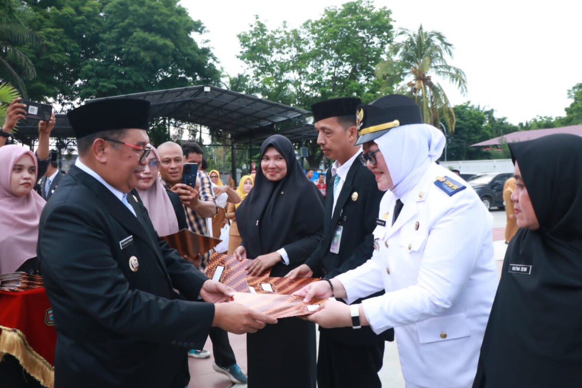 Bupati Takalar Lantik 311 Pejabat: Reformasi Birokrasi Dimulai dari Lapangan Terbu