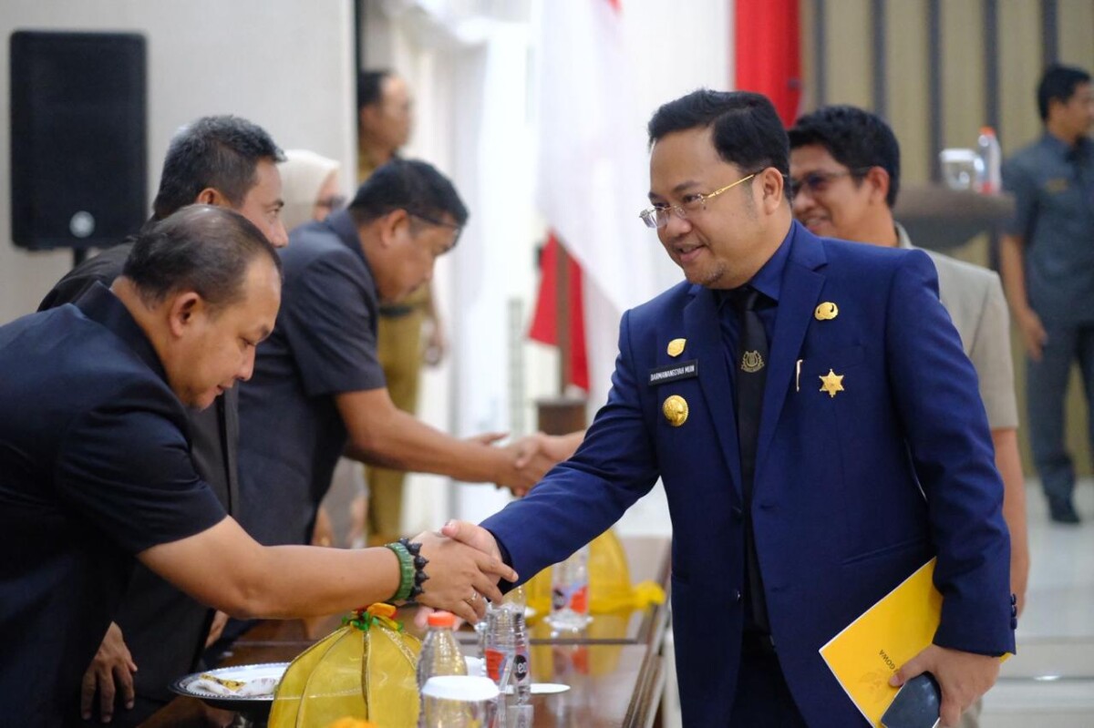 Pemkab Gowa Serahkan Tiga Ranperda Strategis Dukung Tata Kelola dan Peningkatan Pelayanan Publik