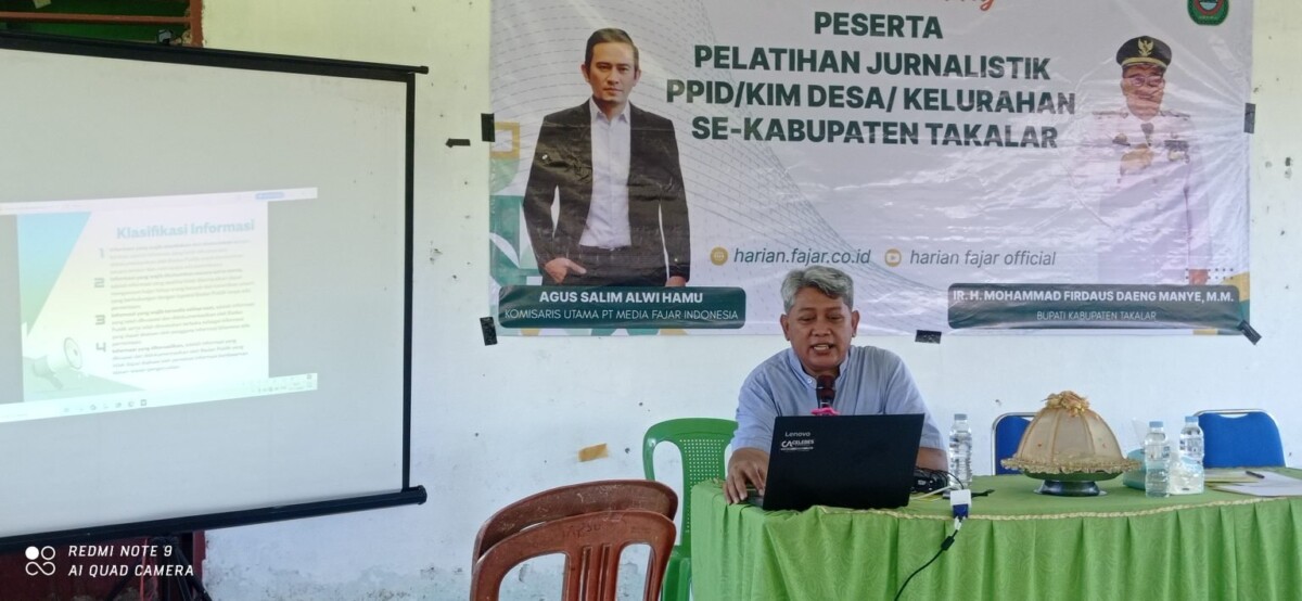 FAJAR Group Beri Pelatihan Jurnalistik 