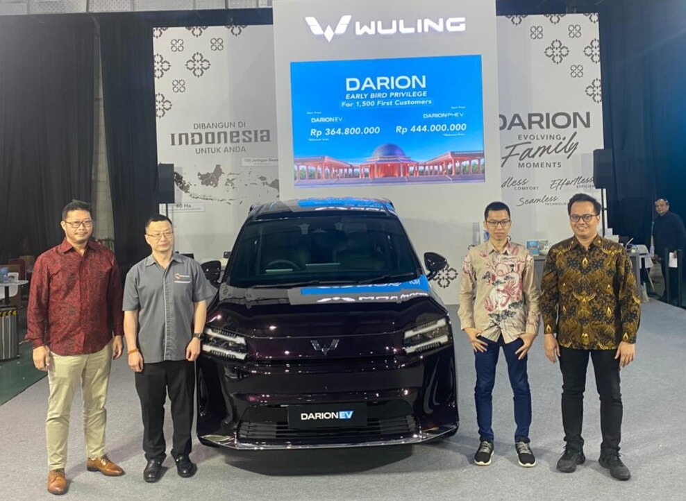 Wuling Darion Tampil di GIIAS Makassar 2025, Wujudkan Mobil Keluarga Ramah Lingkungan