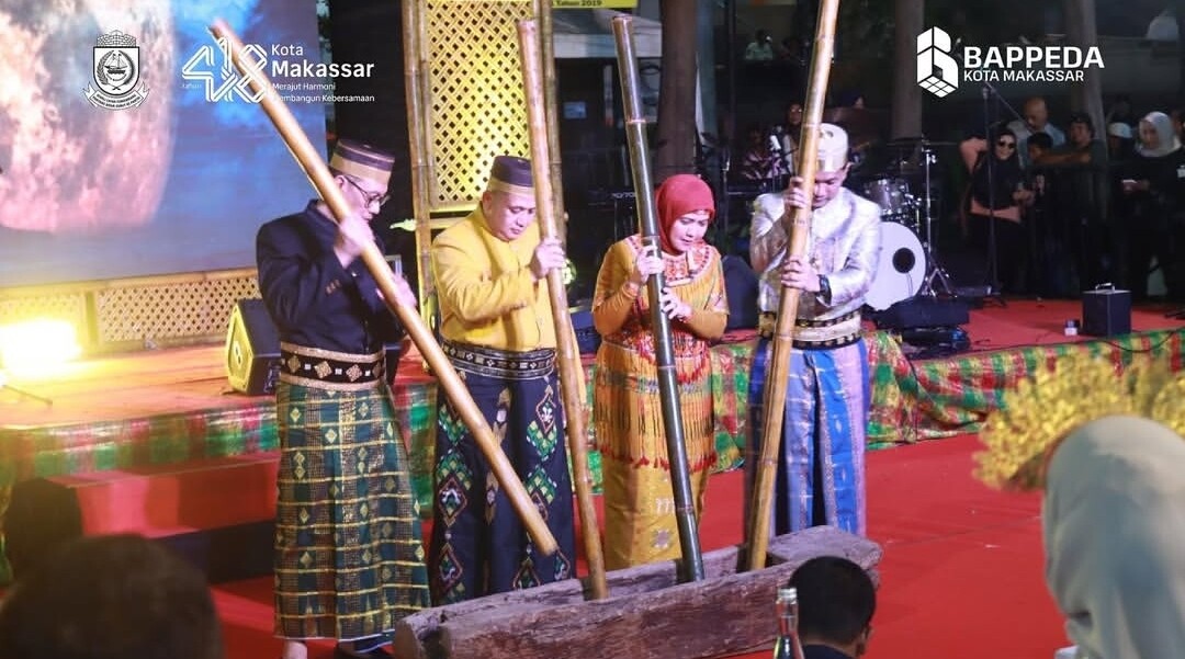 Kepala Bappeda Hadiri Singara Bulang HUT Kota Makassar