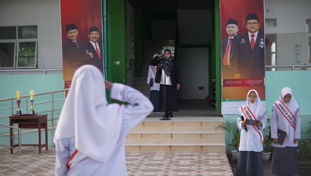 MAN 3 Kota Makassar Gelar Upacara Hari Kesadaran Nasional