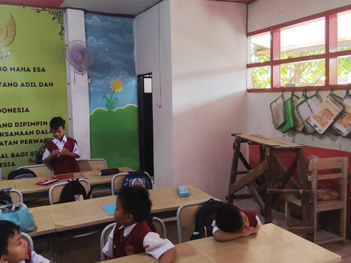 PLN Wujudkan Lingkungan Belajar Sehat lewat Akses Air Bersih dan Sanitasi Layak