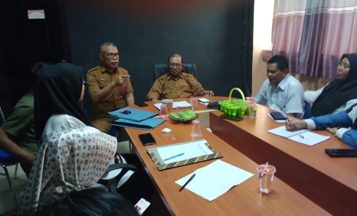 Kabid Humas, Informasi dan Komunikasi Publik Takalar Pimpin Rapat Staf