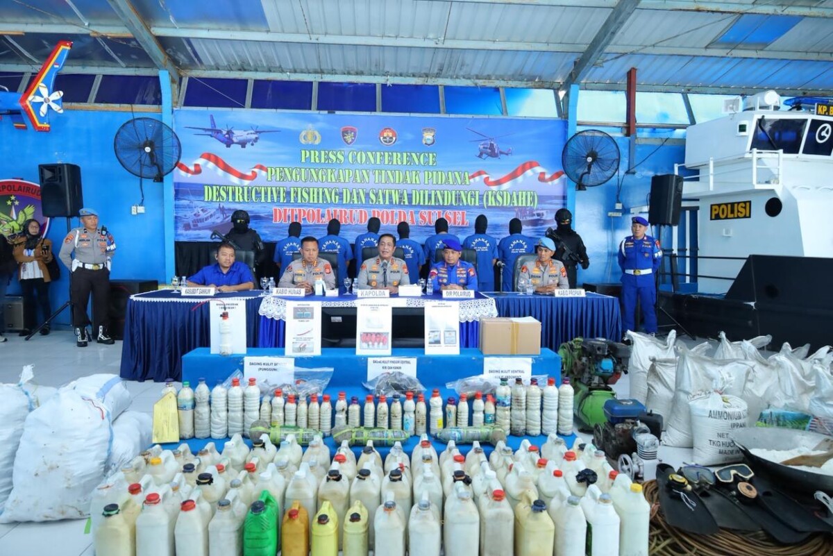 Perdagangan Penyu dan Jaringan Peredaran Bom Ikan Terbesar 2025, Diungkap Ditpolairud Polda Sulsel