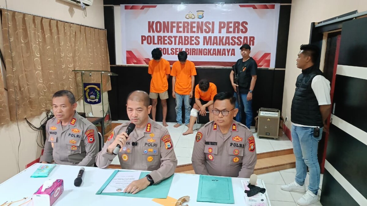 Polisi Bubarkan Tawuran Geng Motor Bersenjata Tajam di Makassar, Dua Pelaku Ditembak Peluru Karet