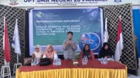 IMG-20251222-WA0044 Lewat Pengabdian Masyarakat, Poltekkes Kemenkes Makassar Skrining Kesehatan Remaja di Pangkep
