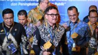 Raih TP2DD Terbaik Sulawesi 2025, Pemprov Sulsel Sukses Akselerasi Transaksi Nontunai Lewat Peta Jalan ETPD Raih TP2DD Terbaik Sulawesi 2025, Pemprov Sulsel Sukses Akselerasi Transaksi Nontunai Lewat Peta Jalan ETPD