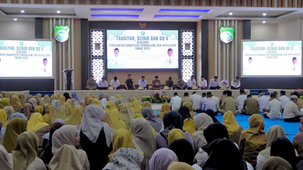 Sambut Pergantian Tahun, Pemkab Pangkep Gelar Zikir dan Doa