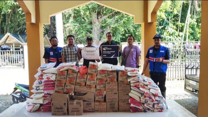 Pasca Bencana Banjir dan Longsor di Sumatra, XLSMART Terus Lakukan Pemulihan Jaringan di Area Yang Terdampak