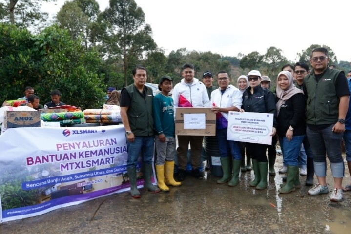 Karyawan XLSMART Salurkan Donasi ke Sumut, Sumbar hingga Pelosok Aceh