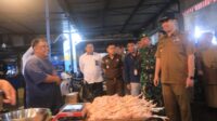 Sidak Pasar Jelang Pergantian Tahun, Sejumlah Komiditi Turun Harga Sidak Pasar Jelang Pergantian Tahun, Sejumlah Komiditi Turun Harga