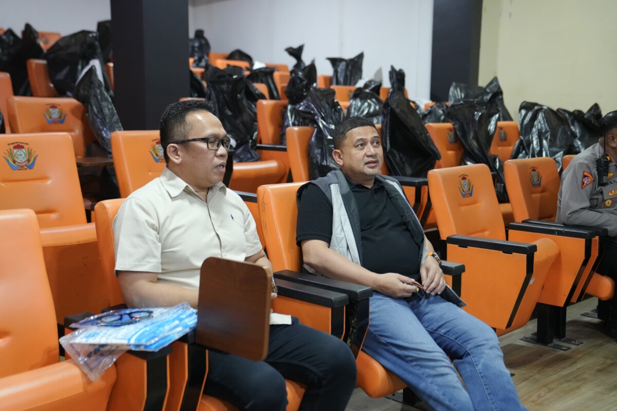 Appi Tinjau Pelipatan Surat Suara Pemilihan RT/RW