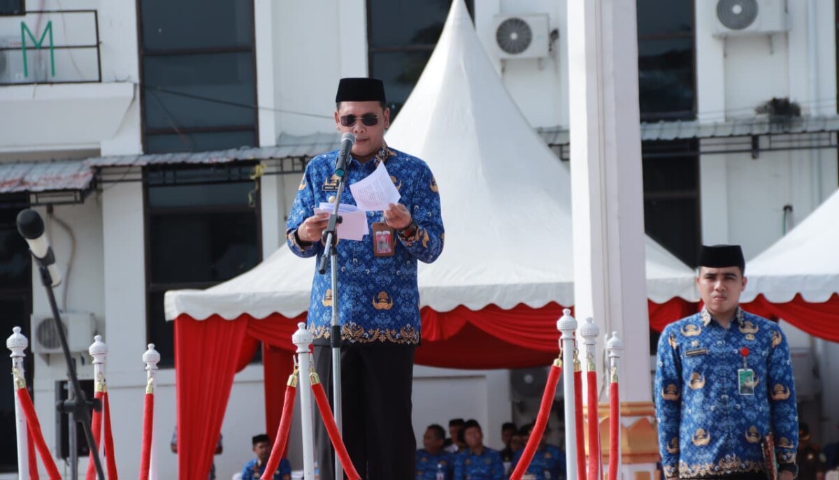 Wabup Takalar Bacakan Sambutan Menteri Pendidikan dan Kepala BKN di Upacara HUT Korpri