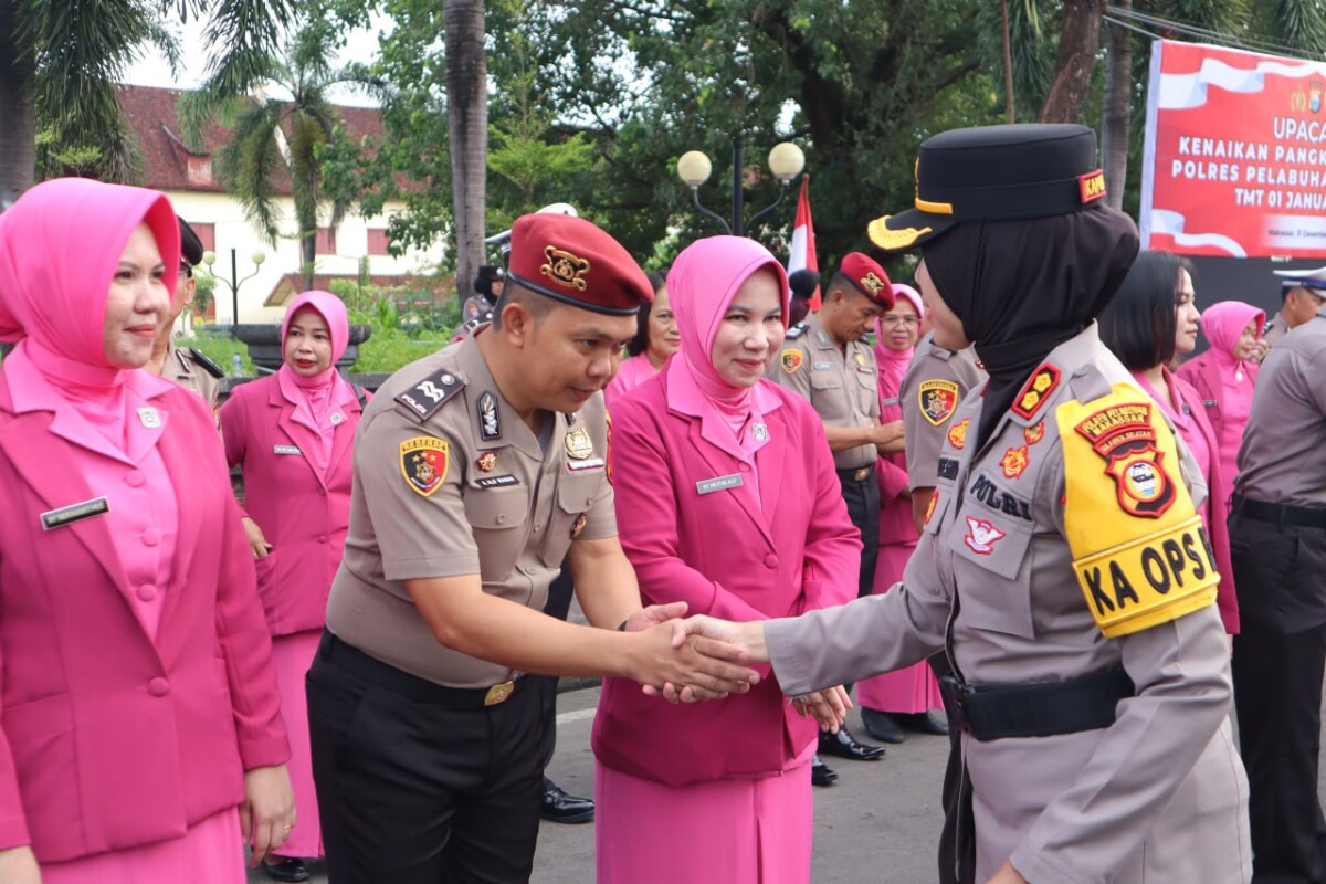Bintara hingga Perwira Naik Pangkat, Polres Pelabuhan Makassar Awali 2026 dengan Apresiasi Kinerja