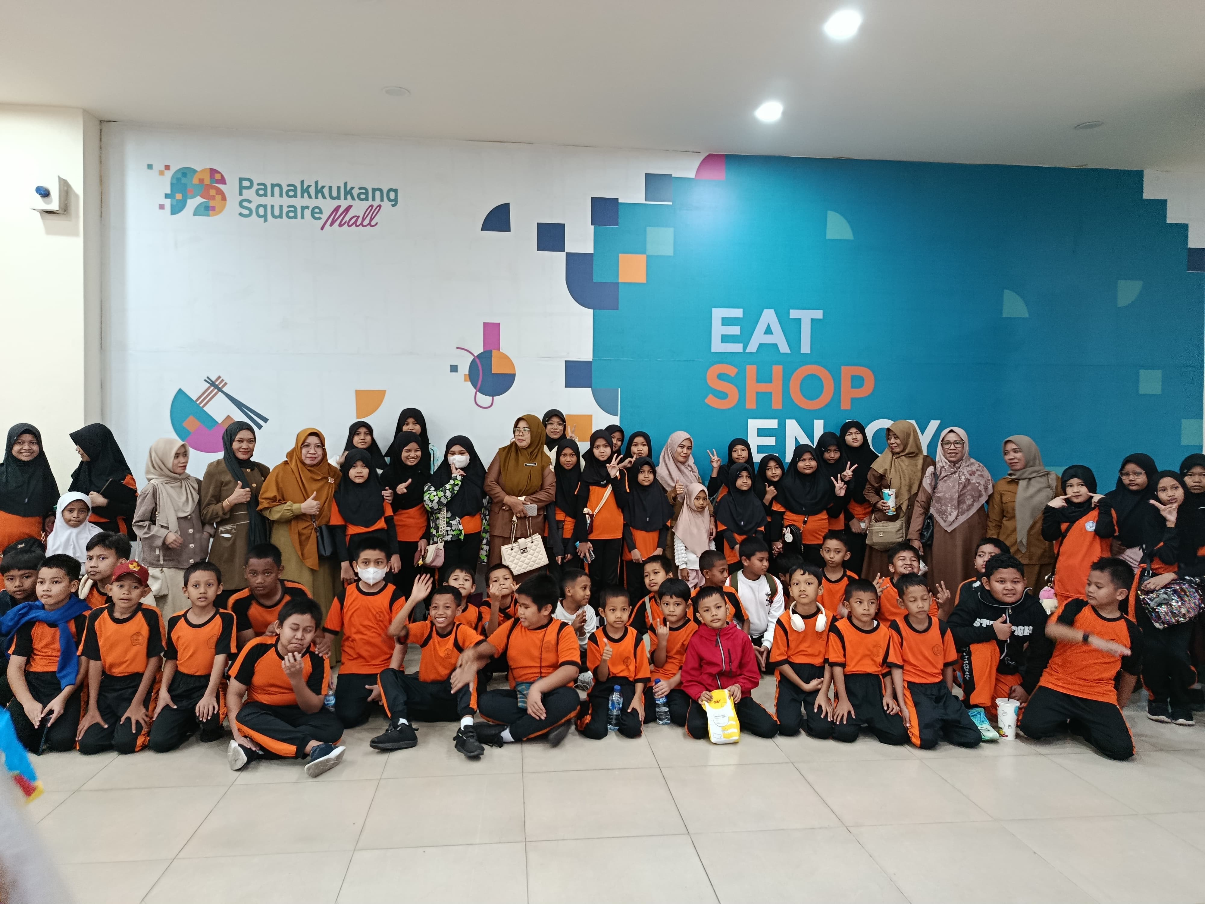 UPT SPF SD Inpres Unggulan Putri Taman Sari, Nobar Film Jam Pasir Ajaib