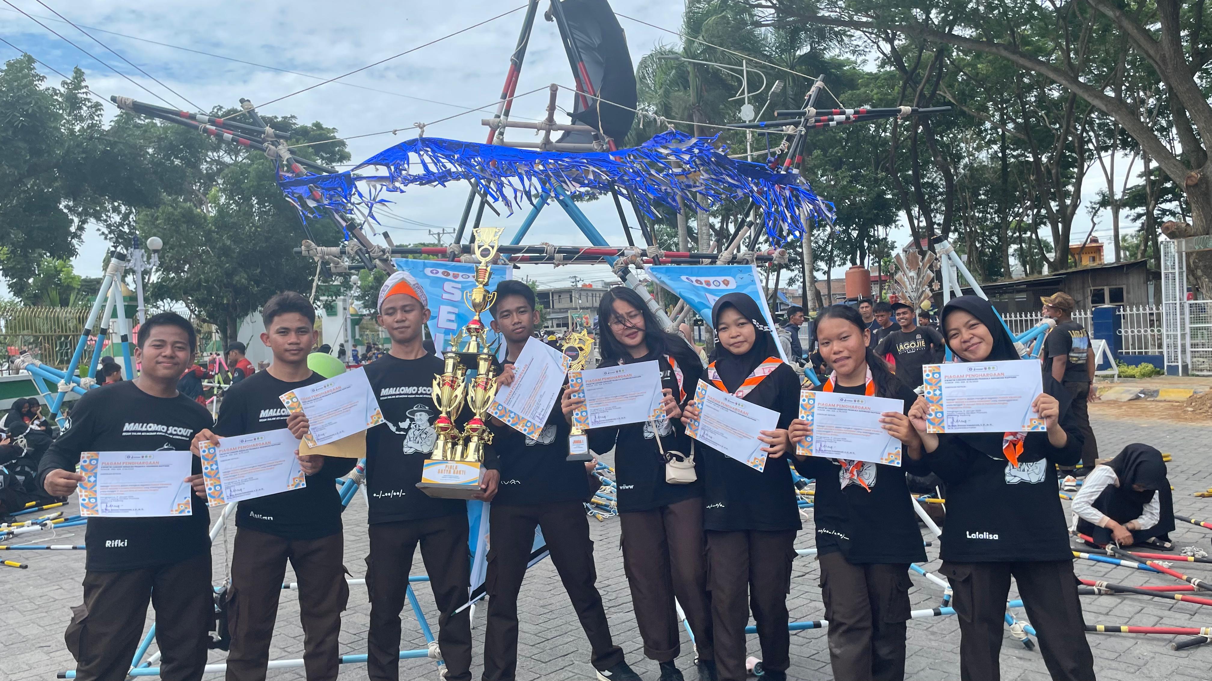 Mallomo Scout 467 SMAN 2 Sidenreng Rappang Juara Umum Parade Pionering Kwarcab Sidrap