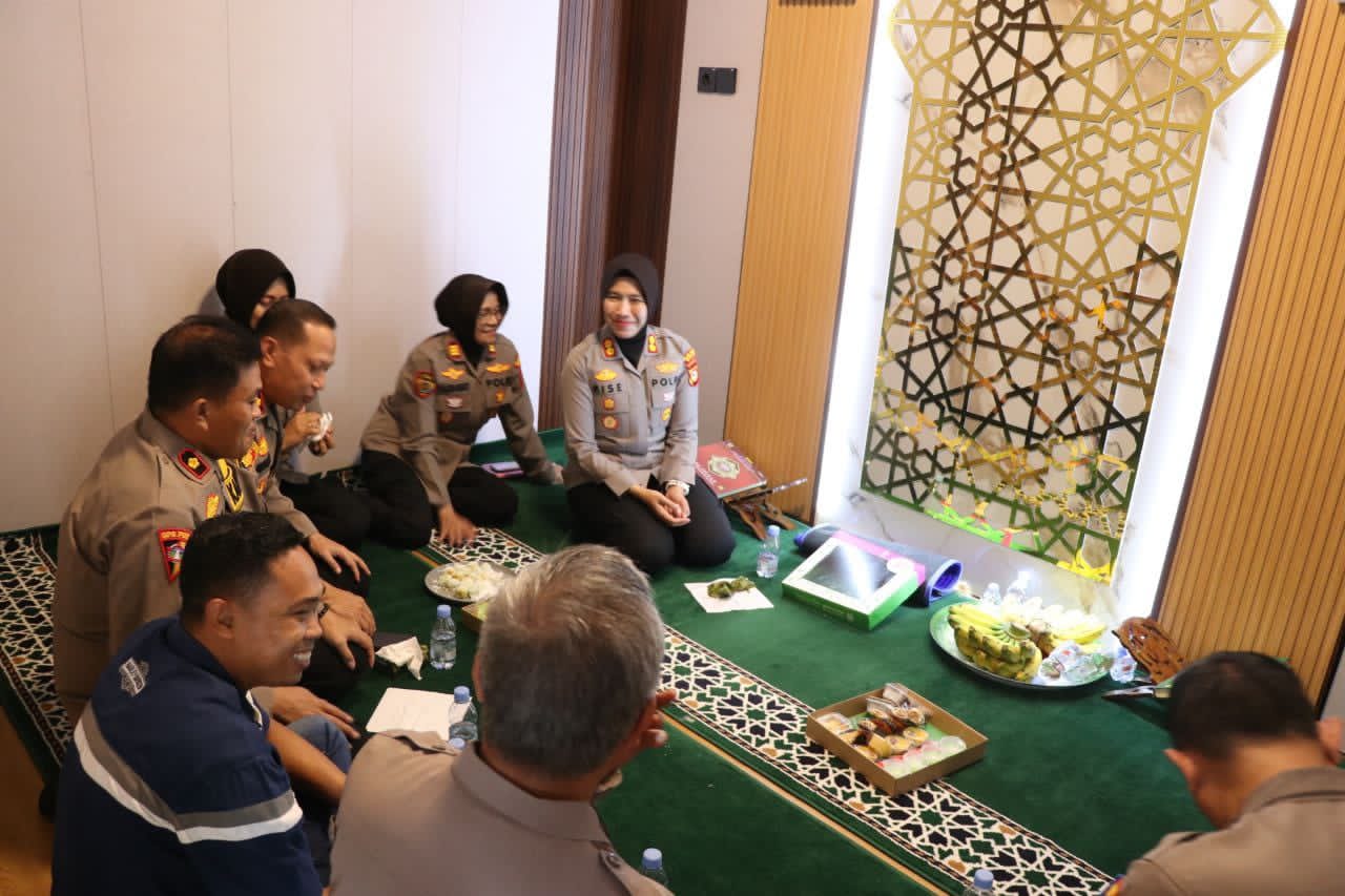 IMG-20260210-WA0074 Berikan Kenyamanan Ibadah Personel dan Warga, Kapolres AKBP Rise Resmikan Musholla Polsek Soetta