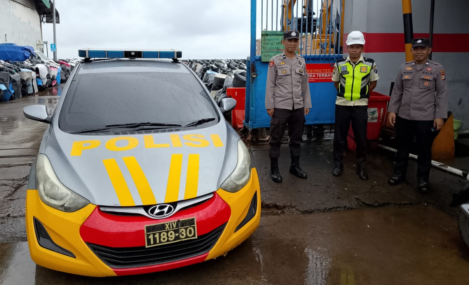 Aktivitas di Pelabuhan Makin Padat, Polsek Soeta Perkuat Patroli Demi Cegah Kriminalitas Aktivitas di Pelabuhan Makin Padat, Polsek Soeta Perkuat Patroli Demi Cegah Kriminalitas