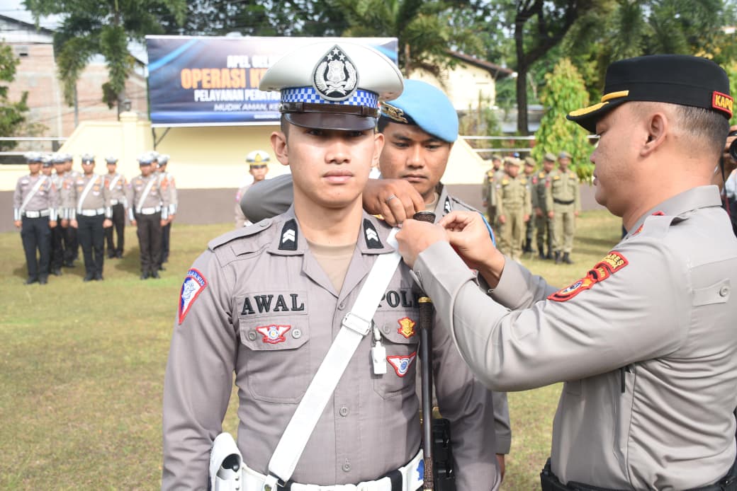 Kapolres Bulukumba Pimpin Apel Gelar Pasukan Operasi Ketupat 2026