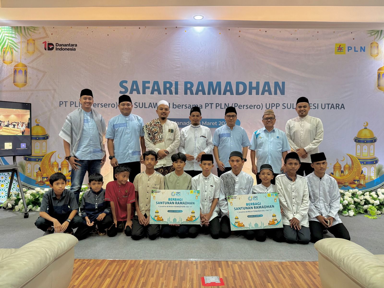 Melalui Safari Ramadan, PLN UIP Sulawesi Salurkan Bantuan bagi Yatim Dhuafa dan Santri di Manado