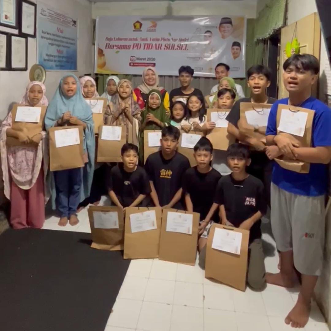 IMG-20260320-WA0024 Berbagi Kebahagiaan, Ketua TIDAR Sulsel Vonny Ameliani Bagikan Baju Lebaran ke Anak Panti Asuhan
