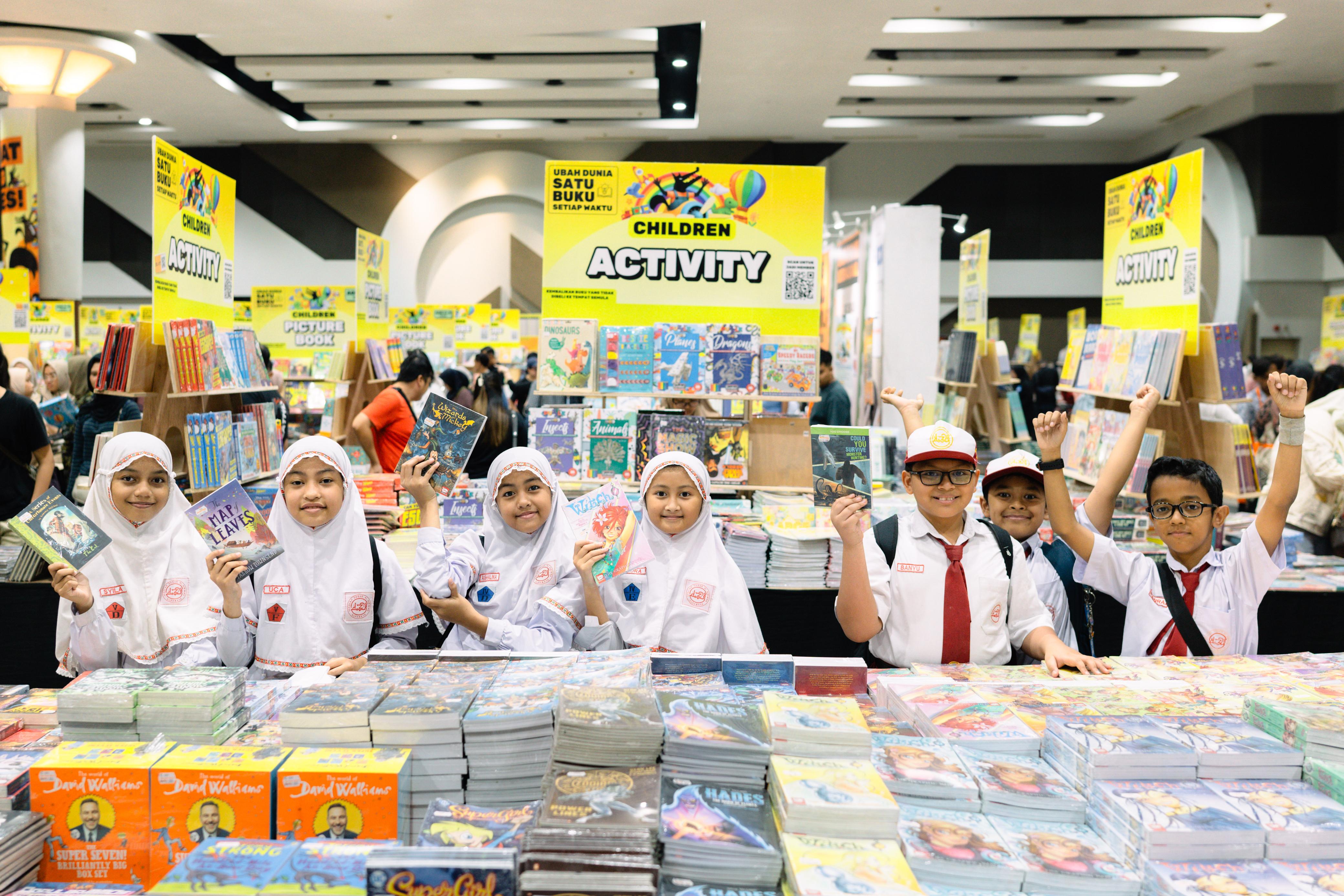 BBW Makassar Hadir Kembali, Perkuat Gerakan Literasi Jutaan Buku Internasional Berkualitas dan Harga Terjangkau