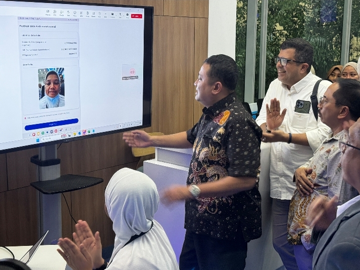 XLSMART Percepat Digitalisasi Layanan Registrasi Biometrik Wajah dan eSIM
