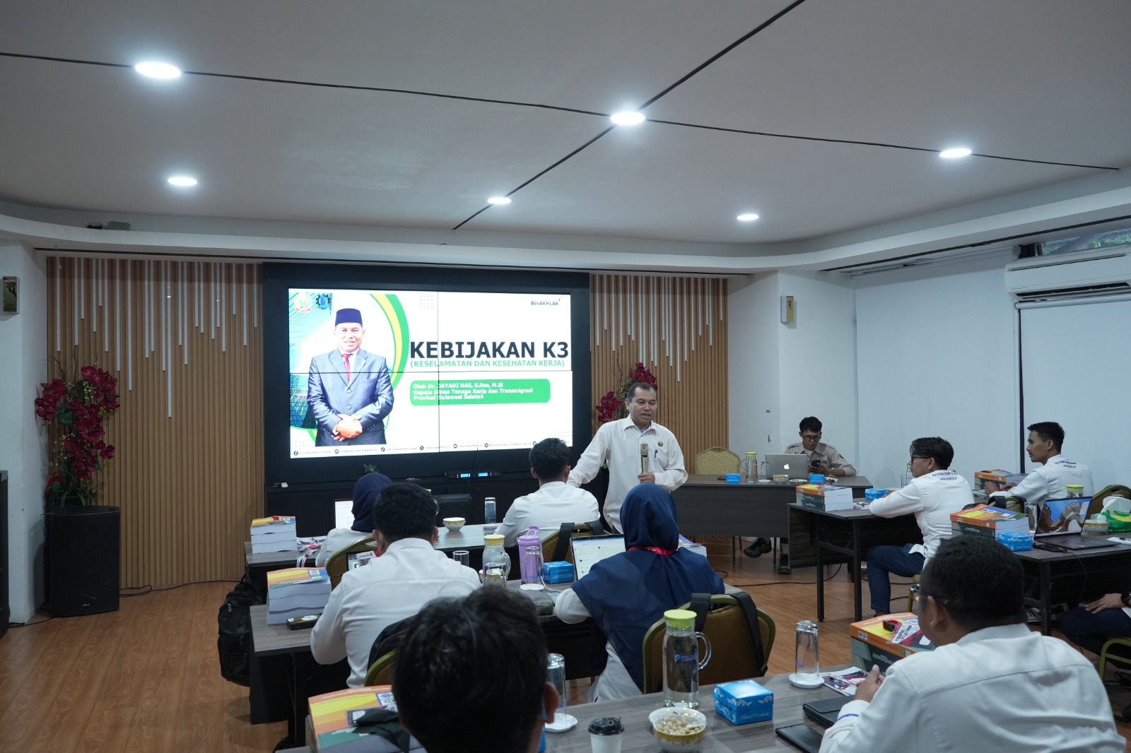 Tingkatkan Standar Keselamatan Kerja, Pelindo Regional 4 Gelar Pelatihan & Sertifikasi Ahli K3 Umum