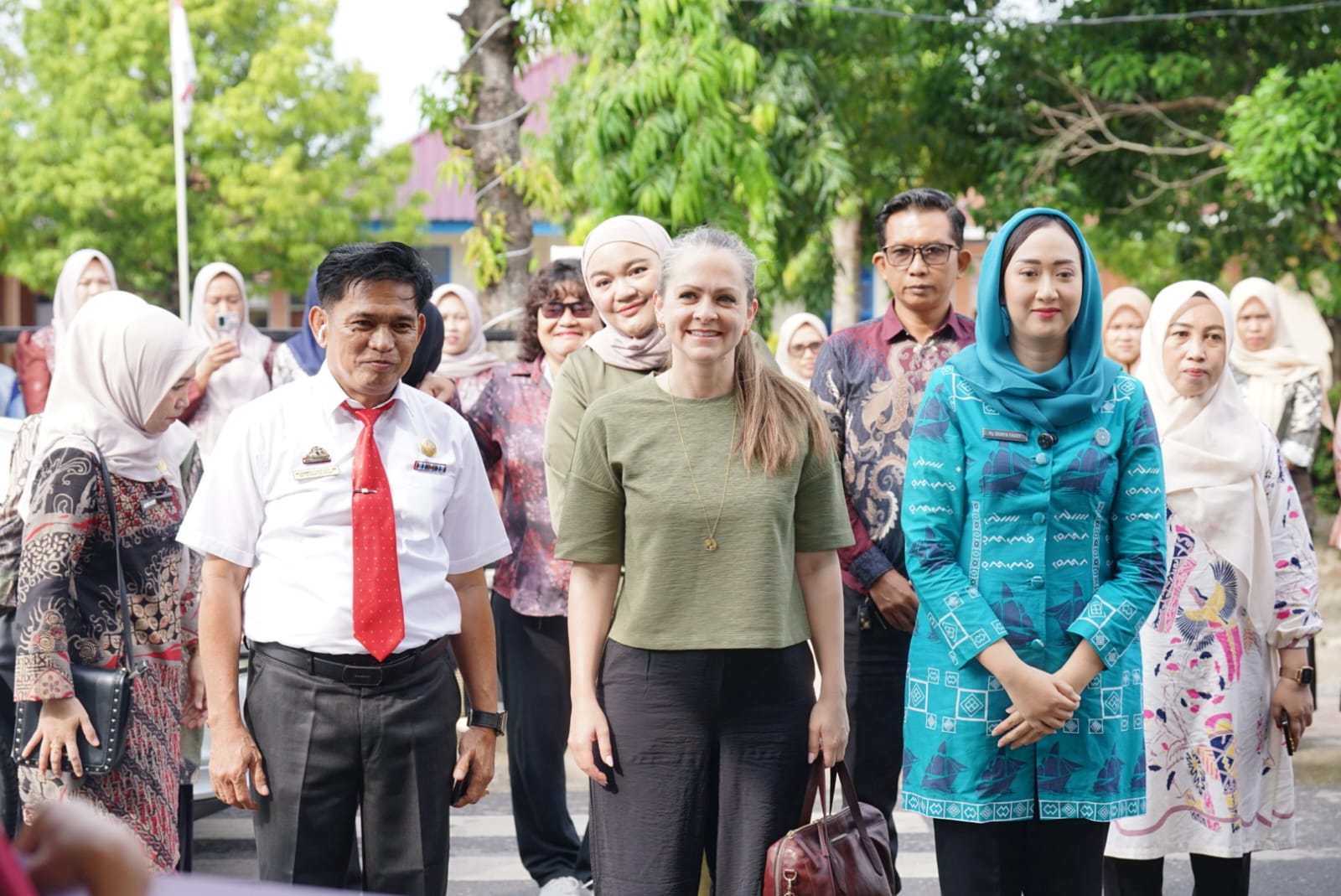 IMG-20260423-WA0007 (1) Ketua TP PKK Bantaeng Sambangi SD Inpres Pullaweng, Tinjau Fasilitas dan Aktivitas Belajar