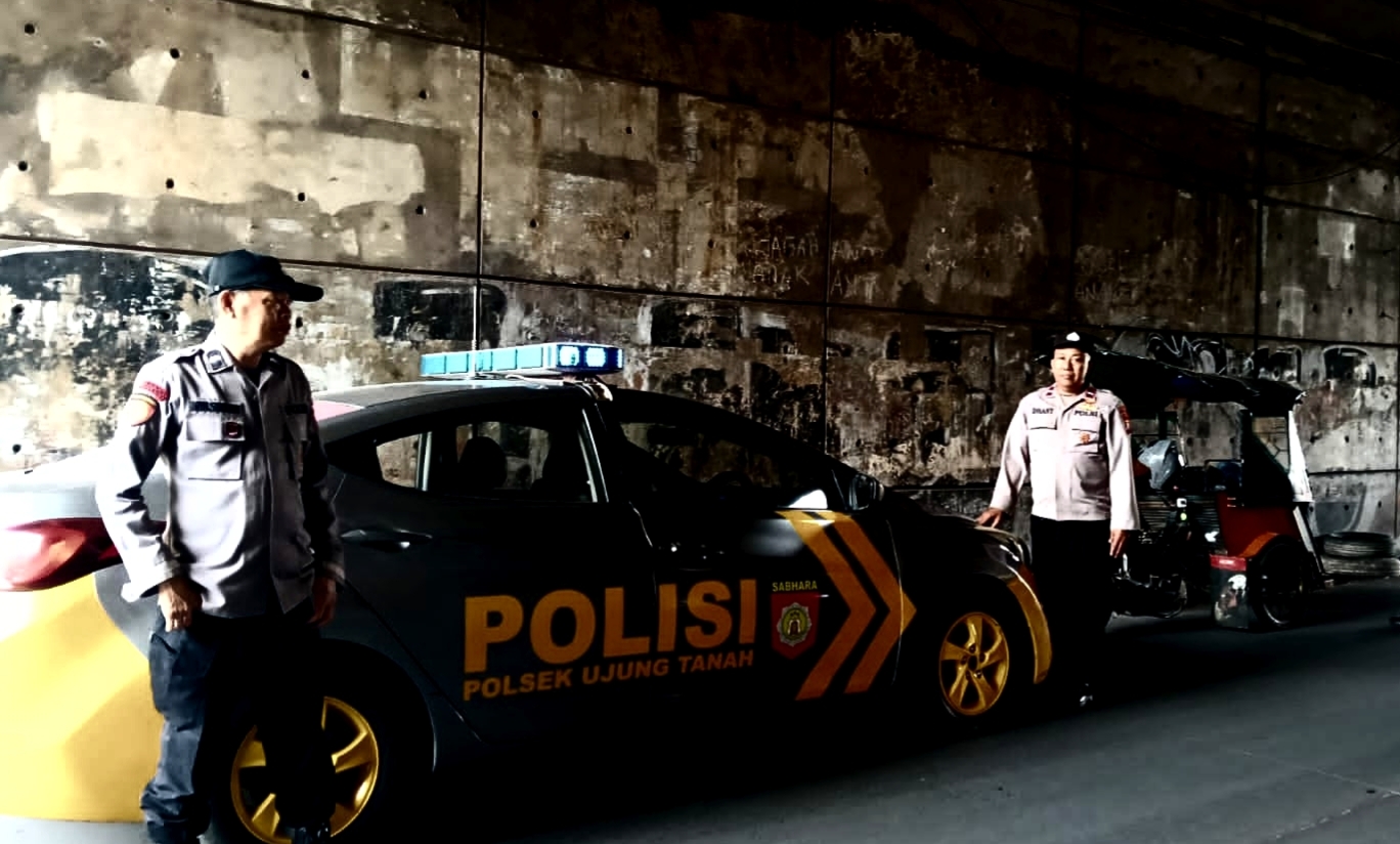 Oplus_131072 Patroli KRYD Polsek Ujung Tanah, Hadir Beri Rasa Aman Warga di Jam Rawan Kriminalitas