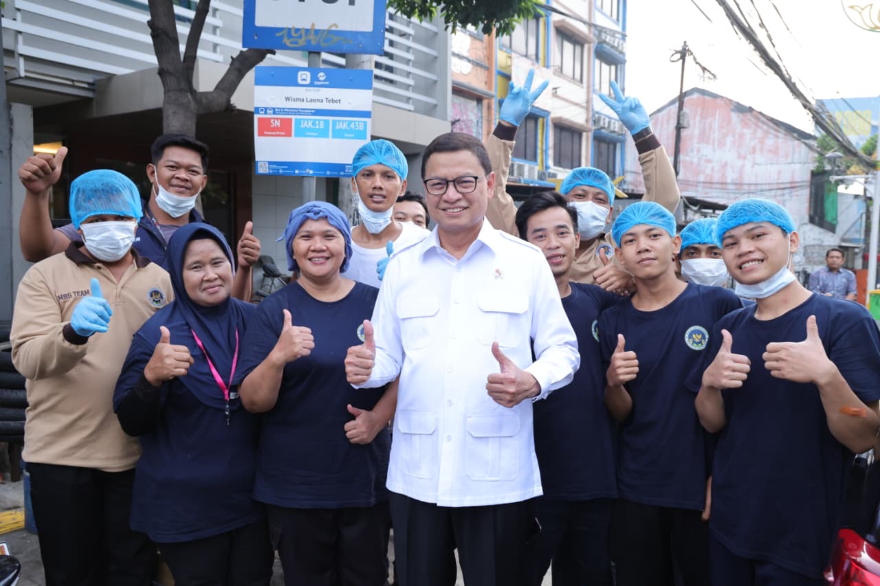 ced7f7db-6fe9-4b67-8e96-b7dee840e5a9 Taruna Ikrar: BPOM Turun Langsung Jaga Mutu MBG Program Presiden Prabowo
