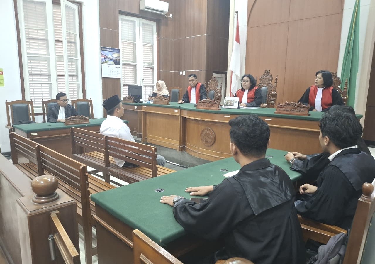 Hakim PN Makassar Vonis Bebas Mantan Pj Kades Pattallassang dari Dakwaan Korupsi Dana Desa