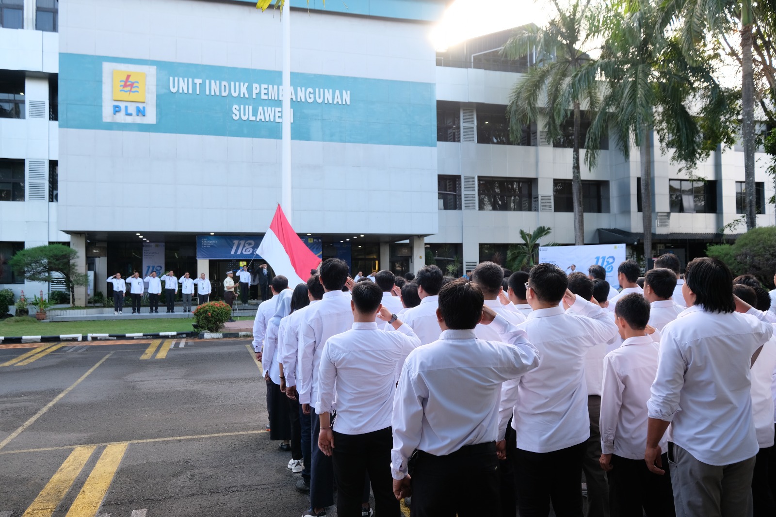PLN UIP Sulawesi Gelar Upacara Harkitnas ke-118, Perkuat Semangat Kebangkitan Nasional PLN UIP Sulawesi Gelar Upacara Harkitnas ke-118, Perkuat Semangat Kebangkitan Nasional
