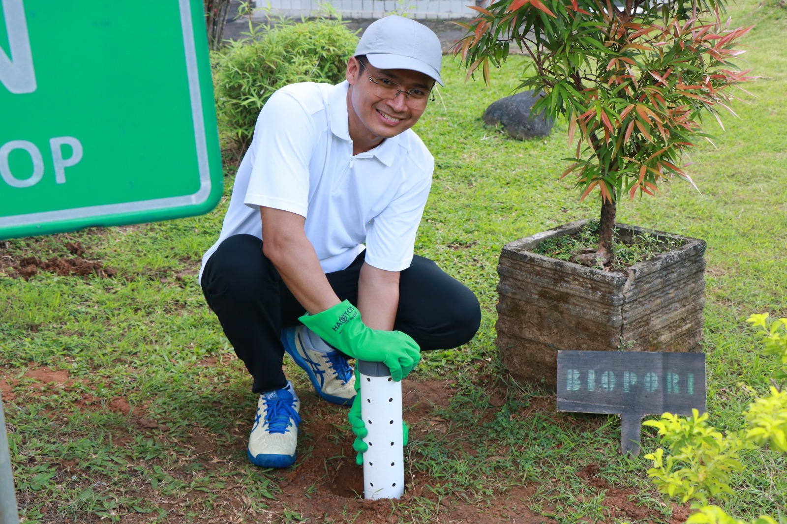 IMG-20260525-WA0015 Dalam Rangka Memperingati Hari Keanekaragaman Hayati, PLN UIP Sulawesi Gelar Gerakan Biopori dan Komposter di Lingkungan Kantor