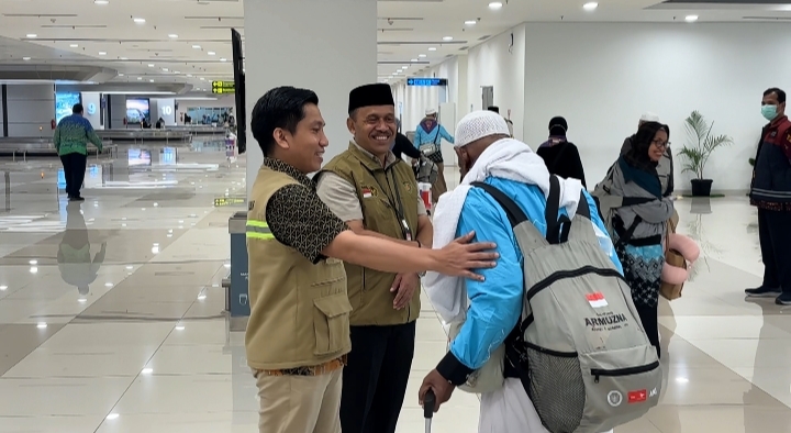 PPIH Makassar Monitoring Jemaah Haji Maluku di Bandara Hasanuddin