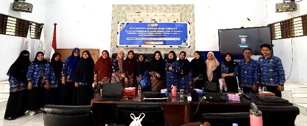 Dosen UNM Tingkatkan Kualitas Pembelajaran Matematika Berbasis Teknologi di Gowa