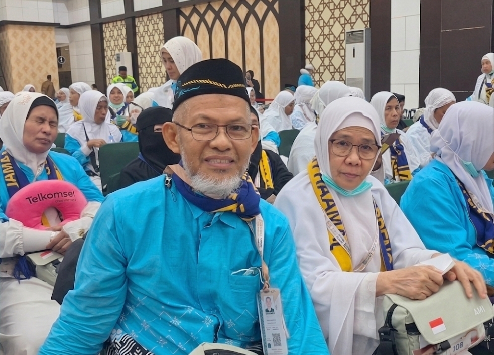 Pelayanan Haji 2026 Tuai Apresiasi, Jemaah Kloter 01 UPG Asal Soppeng Sebut Petugas Ramah dan Pelayanan Lancar