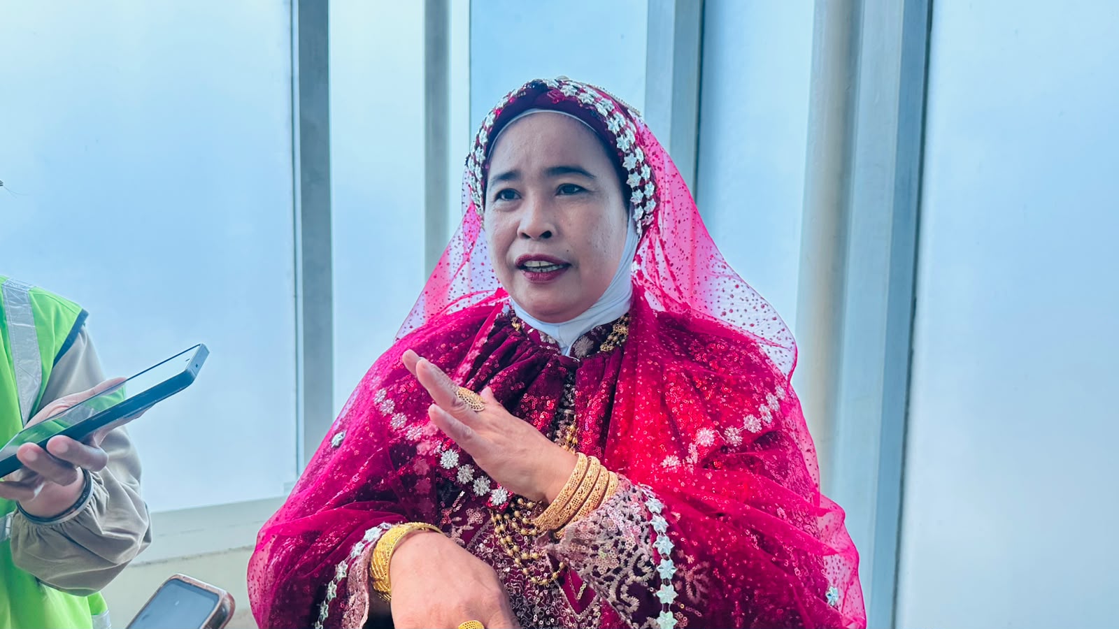 Pulang Haji Setelah Menanti 15 Tahun, Jemaah Maros Disambut Haru