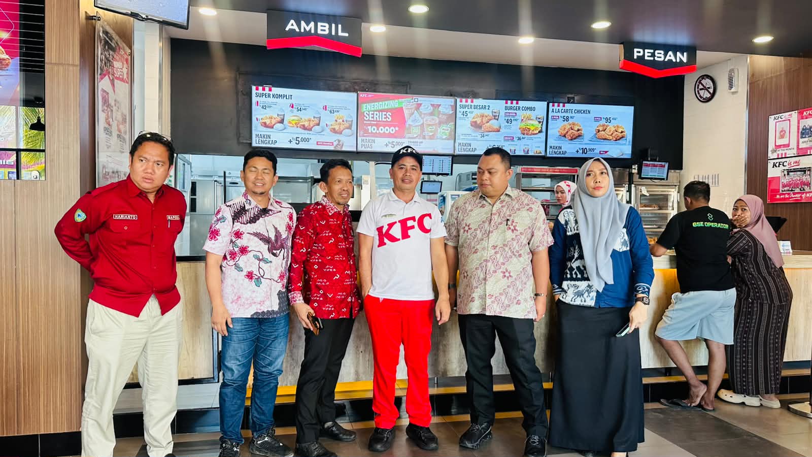 Bapenda Maros Tagih Tunggakan Pajak KFC dan Coffee Bean, Nilainya Capai Rp167 Juta