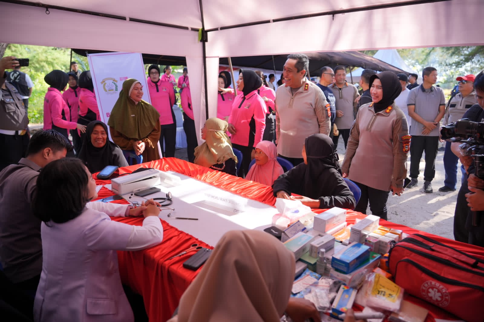 IMG-20260623-WA0010 Pulau Lanjukang Jadi Lokasi Bakti Kesehatan Polres Pelabuhan Makassar, Kapolda Sulsel Turun Langsung