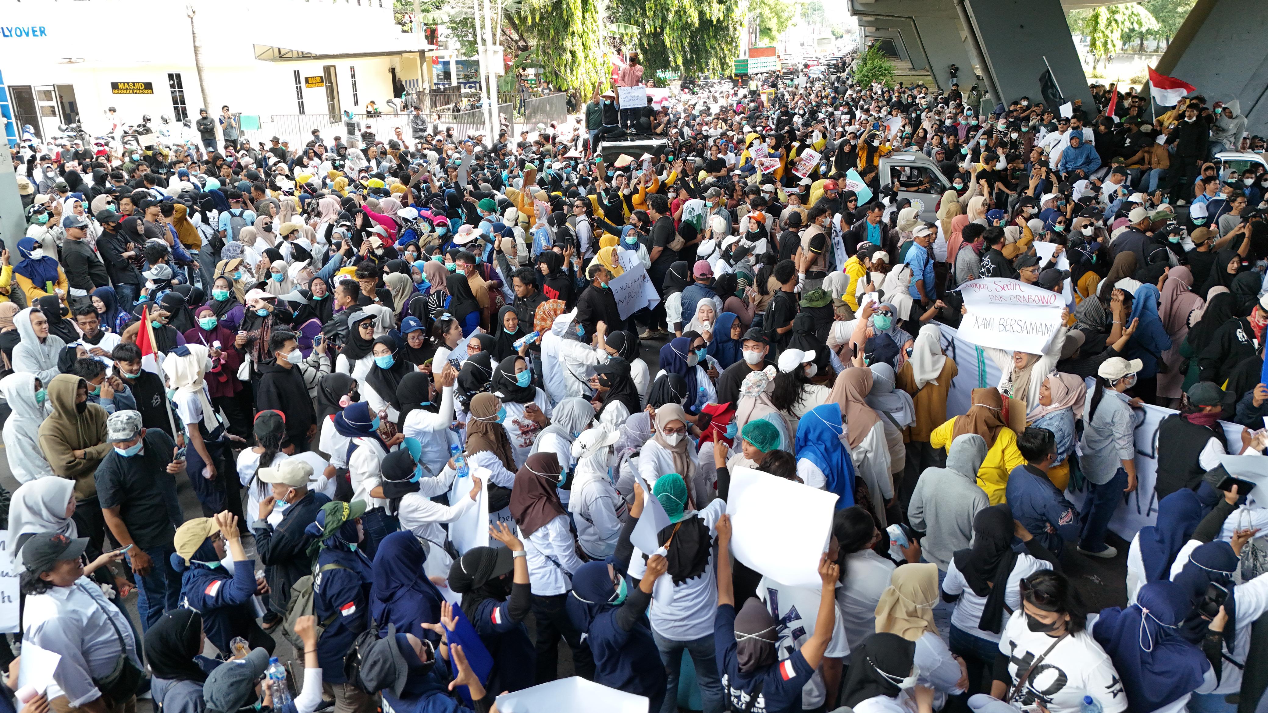Ribuan Pekerja SPPG Minta MBG Dilanjutkan, Vonny Amelia: DPRD Sulsel Siap Kawal
